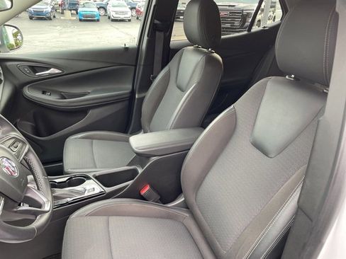 Used 2020 Buick Encore GX Preferred w/ Cold Weather Comfort Package image 10
