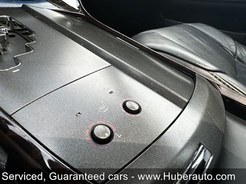 Used 2011 Toyota Avalon FWD image 27