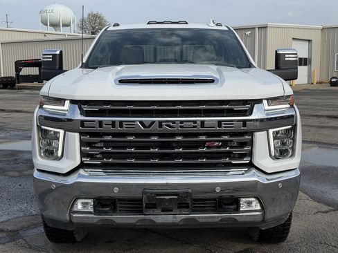 Used 2023 Chevrolet Silverado 3500 LTZ image 8