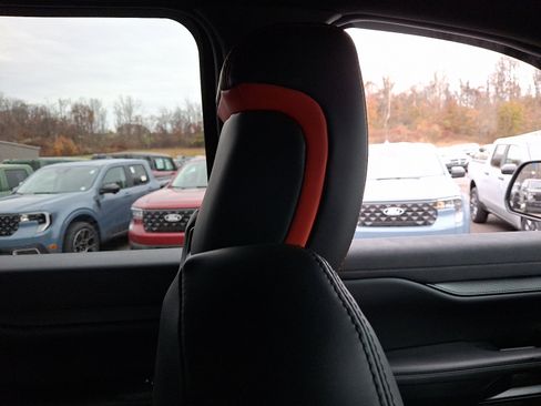 Used 2025 Ford Ranger Raptor image 13