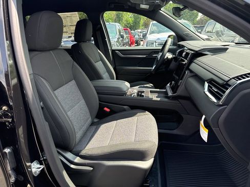 New 2025 GMC Acadia Elevation w/ LPO, Floor Liner Package image 15