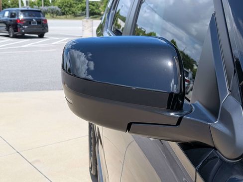 Certified 2025 Honda Pilot EX-L image 15