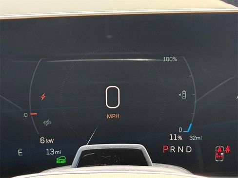 New 2026 Cadillac Optiq Luxury 2 image 4