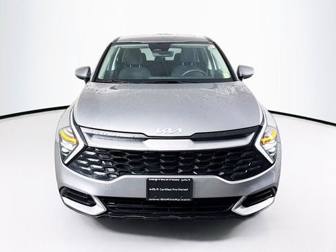 Certified 2025 Kia Sportage LX image 2