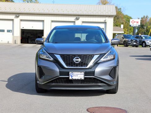 Used 2019 Nissan Murano S image 3