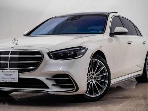 Used 2021 Mercedes-Benz S 580 4MATIC Sedan image 2