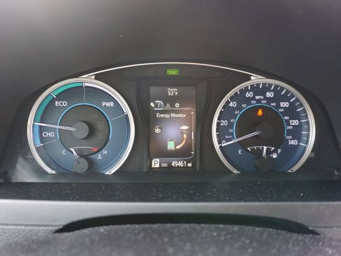 Used 2015 Toyota Camry XLE image 6