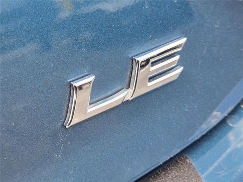 Used 2025 Toyota Camry LE FWD image 12