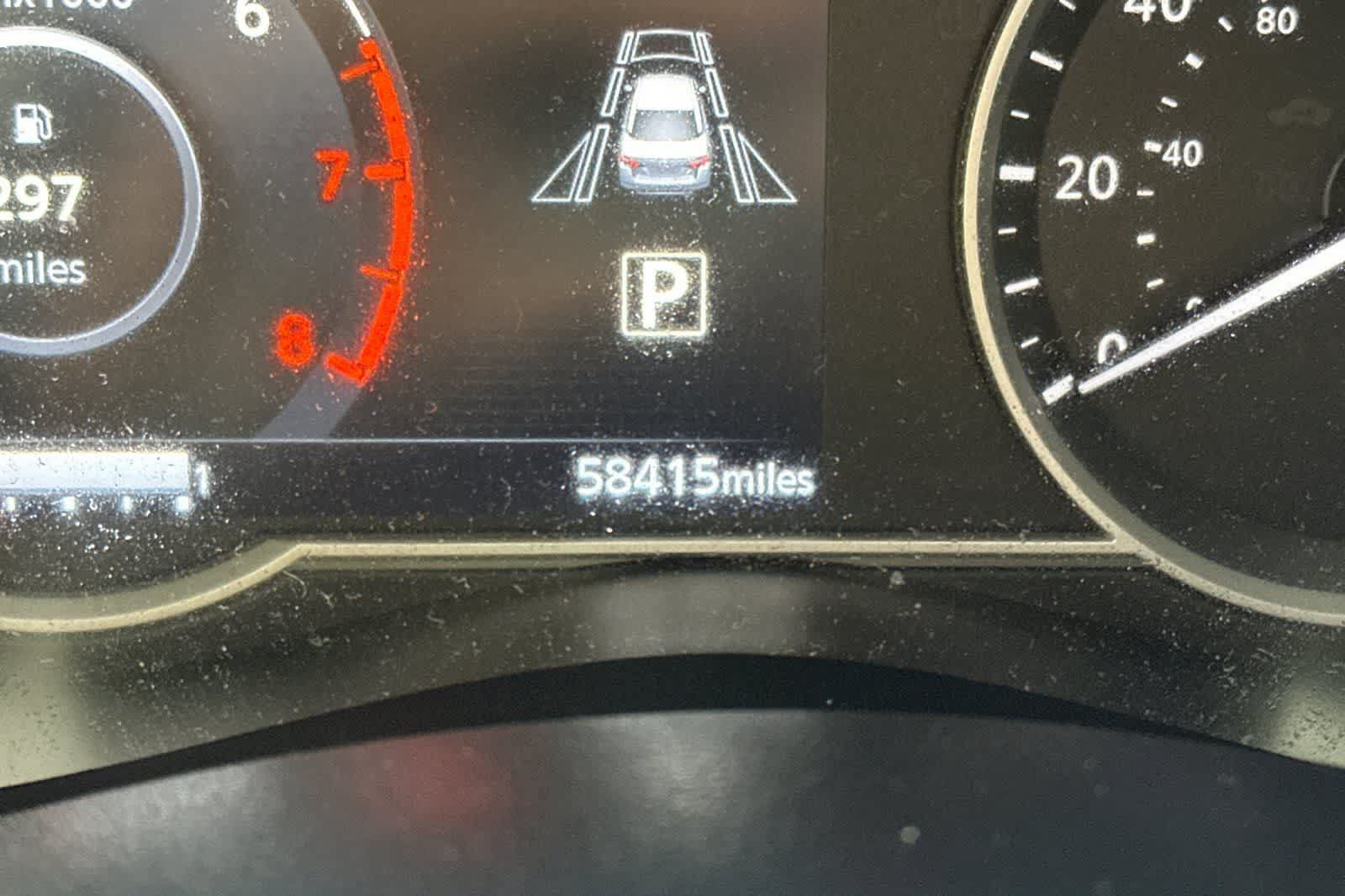 Used 2023 Nissan Versa SV FWD image 22