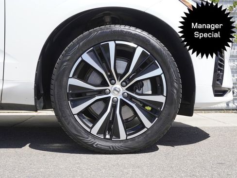 Used 2023 Volvo XC60 T8 Plus w/ Climate Package AWD/4WD image 35