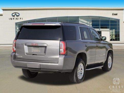 Used 2018 GMC Yukon SLT w/ Open Road Package RWD image 3