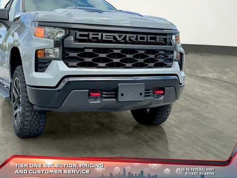 Used 2024 Chevrolet Silverado 1500 Custom Trail Boss w/ LPO, Dark Essentials Package image 16
