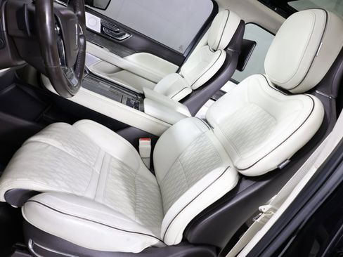 Used 2020 Lincoln Navigator L Black Label w/ Cargo Convenience Package image 10