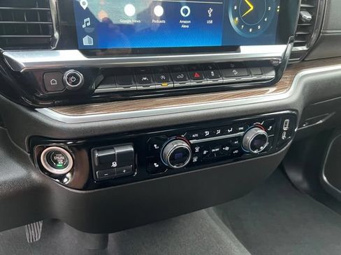 Used 2022 Chevrolet Silverado 1500 RST w/ Z71 Off-Road Package AWD/4WD image 28
