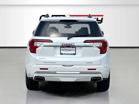 Used 2023 GMC Acadia Denali w/ Denali Technology Package AWD/4WD image 6