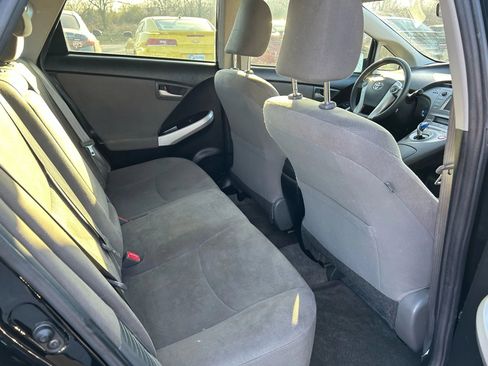 Used 2015 Toyota Prius Two image 8