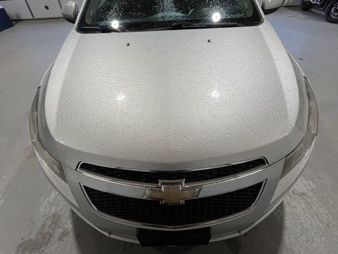 Used 2012 Chevrolet Cruze LT FWD image 3