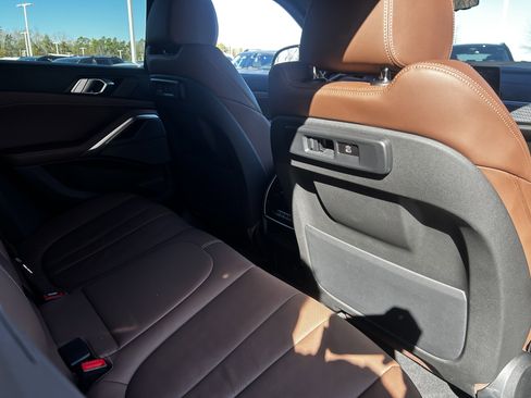 Used 2020 BMW X6 xDrive40i w/ Premium Package image 31