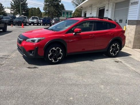 Used 2023 Subaru Crosstrek 2.5i Limited AWD/4WD image 5