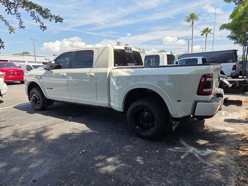 Used 2022 RAM 3500 Limited AWD/4WD image 4