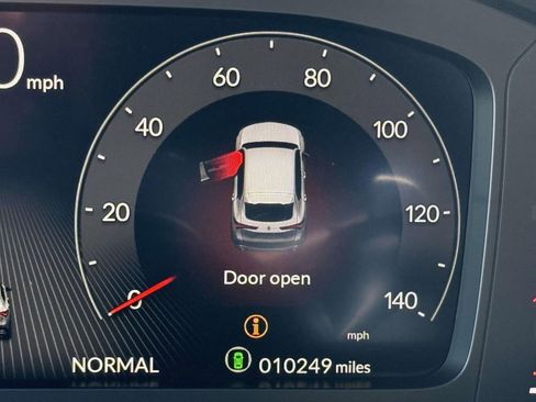 Certified 2025 Acura ADX A-Spec AWD/4WD image 17