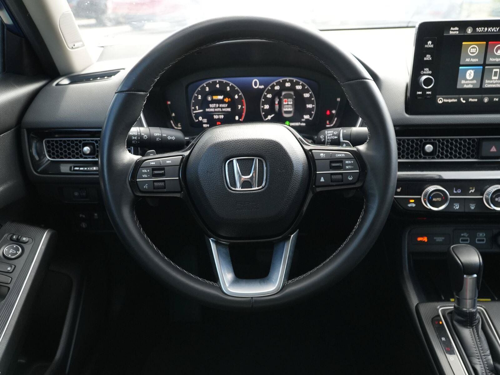 Used 2023 Honda Civic Touring image 21