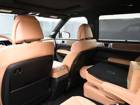 New 2026 Hyundai Santa Fe Calligraphy image 19