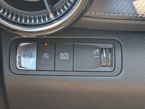 Used 2025 Chevrolet Equinox LT image 17