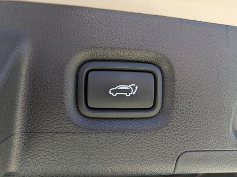 Certified 2023 Hyundai Santa Fe Limited FWD image 12