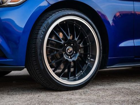 Used 2016 Ford Mustang Premium image 50