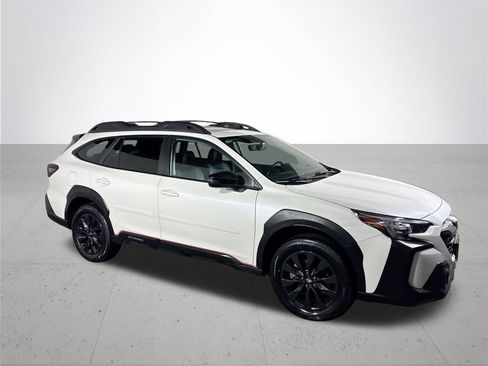 Used 2023 Subaru Outback Onyx Edition XT image 4