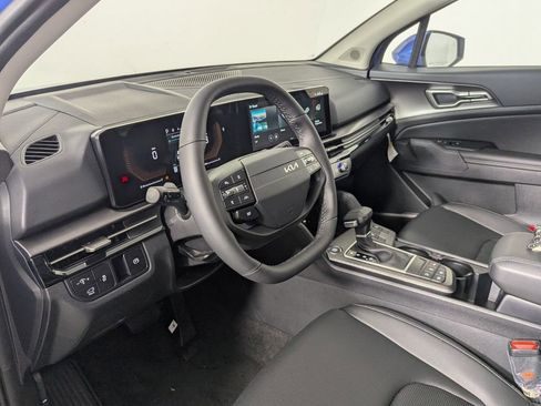 New 2026 Kia Sportage EX w/ EX Panorama Roof Package FWD image 11