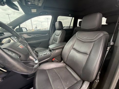 Certified 2024 Cadillac XT6 Sport w/ LPO, Floor Liner Package image 27