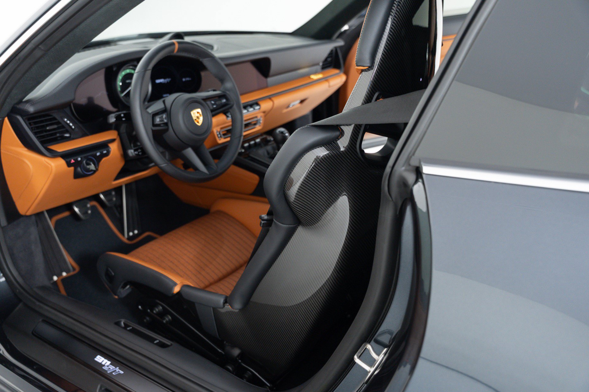 Used 2024 Porsche 911 GT3 RS RWD image 37