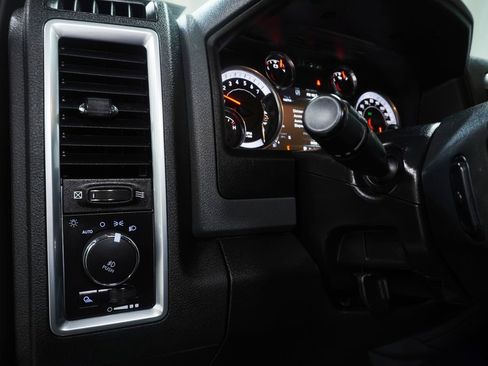 Used 2018 RAM 1500 Big Horn AWD/4WD image 18
