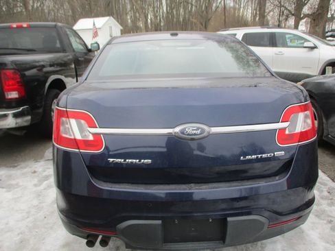 Used 2011 Ford Taurus Limited w/ 303A Rapid Spec Order Code image 7