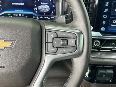 Used 2024 Chevrolet Silverado 1500 LTZ w/ LTZ Convenience Package II RWD image 13