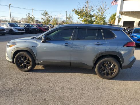 Used 2024 Toyota Corolla Cross L image 7