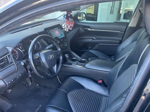 Used 2021 Toyota Camry SE FWD image 8