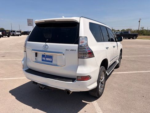 Used 2019 Lexus GX 460 Luxury AWD/4WD image 5