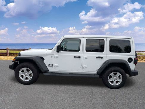 Used 2021 Jeep Wrangler Unlimited Sport w/ Sun And Sound Package AWD/4WD image 5