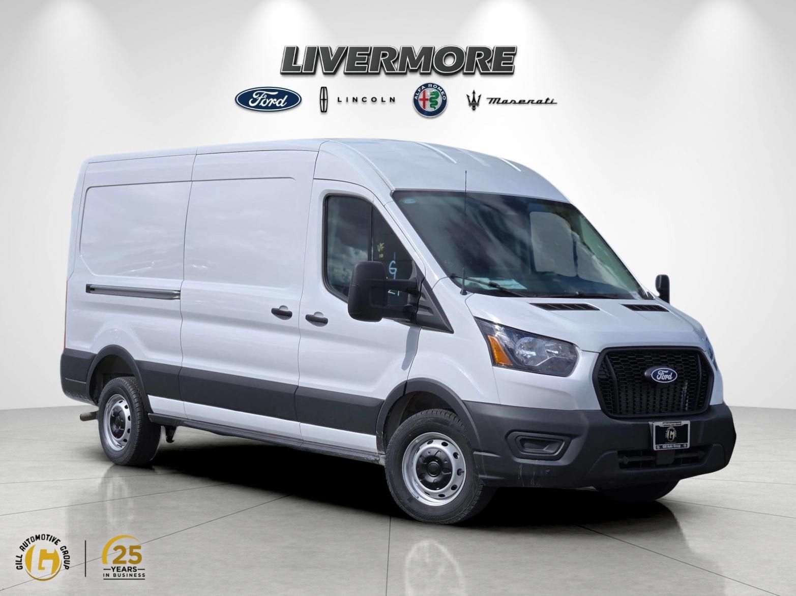 New 2026 Ford Transit 250 148 Medium Roof RWD image 1