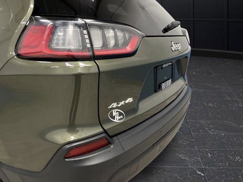 Used 2020 Jeep Cherokee Latitude Lux w/ Quick Order Package 26H Lux image 30