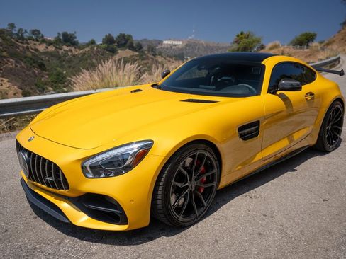 Used 2018 Mercedes-Benz AMG GT C image 1