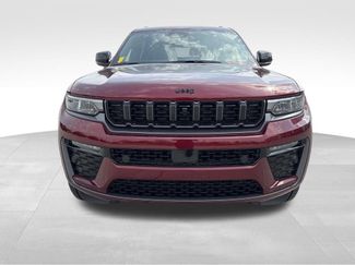New 2026 Jeep Grand Cherokee L Limited AWD/4WD video 2