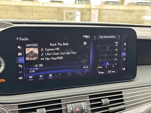 Used 2021 Lexus LS 500 F Sport w/ Dynamic Handling Package image 28