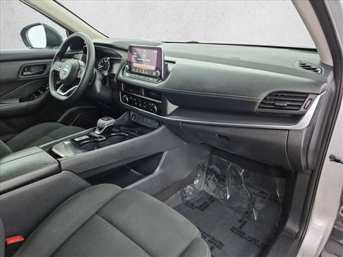 Used 2024 Nissan Rogue S FWD image 24