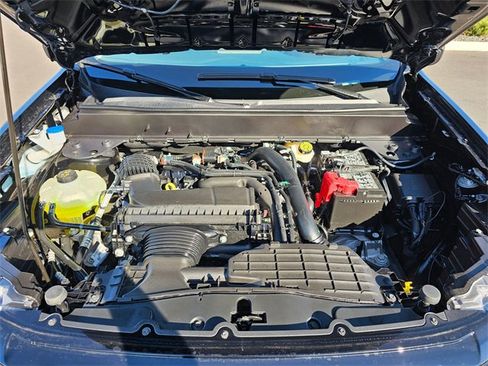 New 2025 Ford Maverick XLT w/ Black Appearance Package image 9