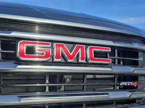 Used 2024 GMC Terrain AT4 w/ Infotainment Package II image 32