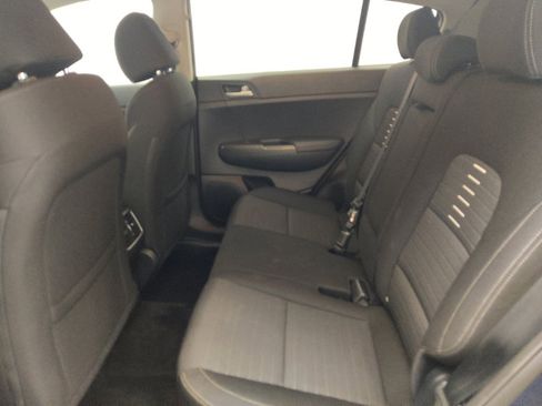Used 2018 Kia Sportage LX FWD image 18